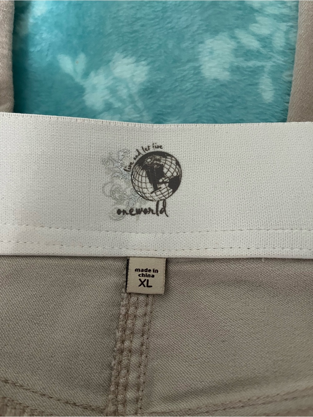 One World capris - Picture 2 of 5